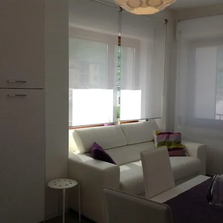 Elisa 50m Trenino Rosso Appartement